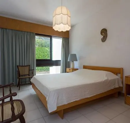 Vilamoura Apartment *